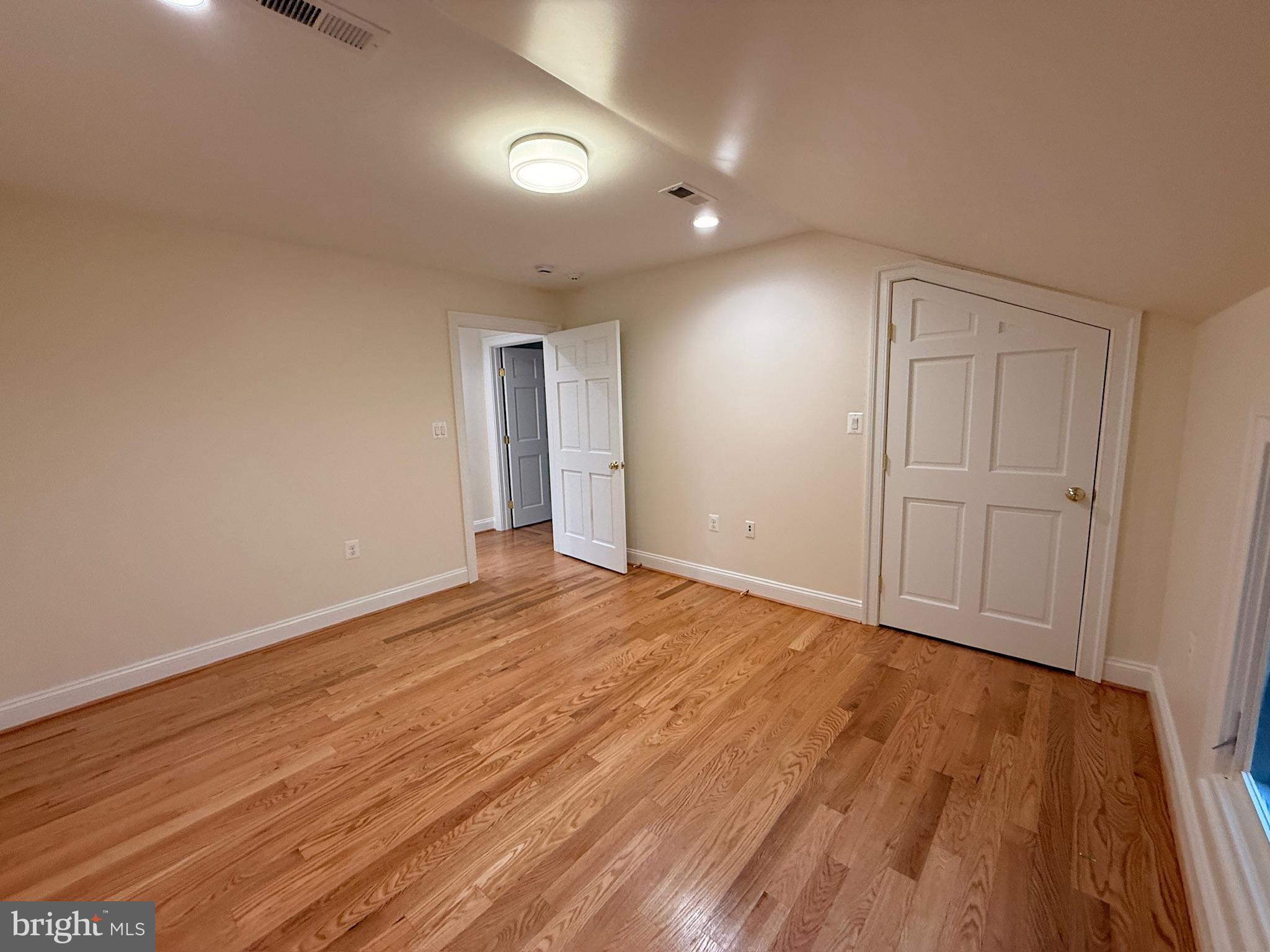 217 W MARKET STREET