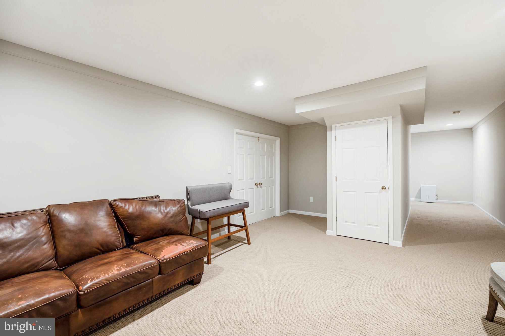 35299 SNICKERSVILLE TURNPIKE