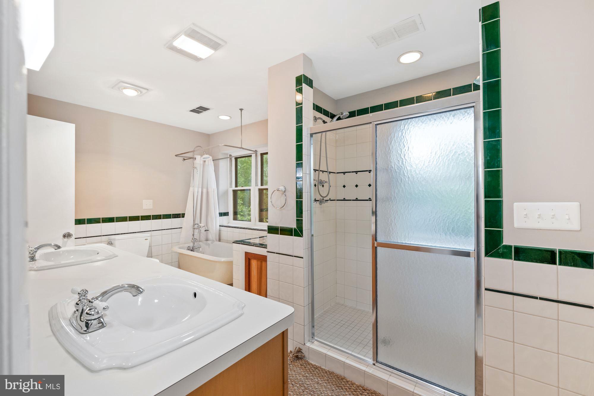 35299 SNICKERSVILLE TURNPIKE