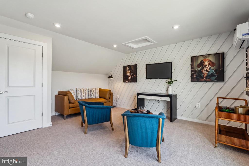 205 CHIANTI TERRACE SE