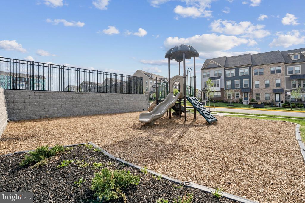 205 CHIANTI TERRACE SE