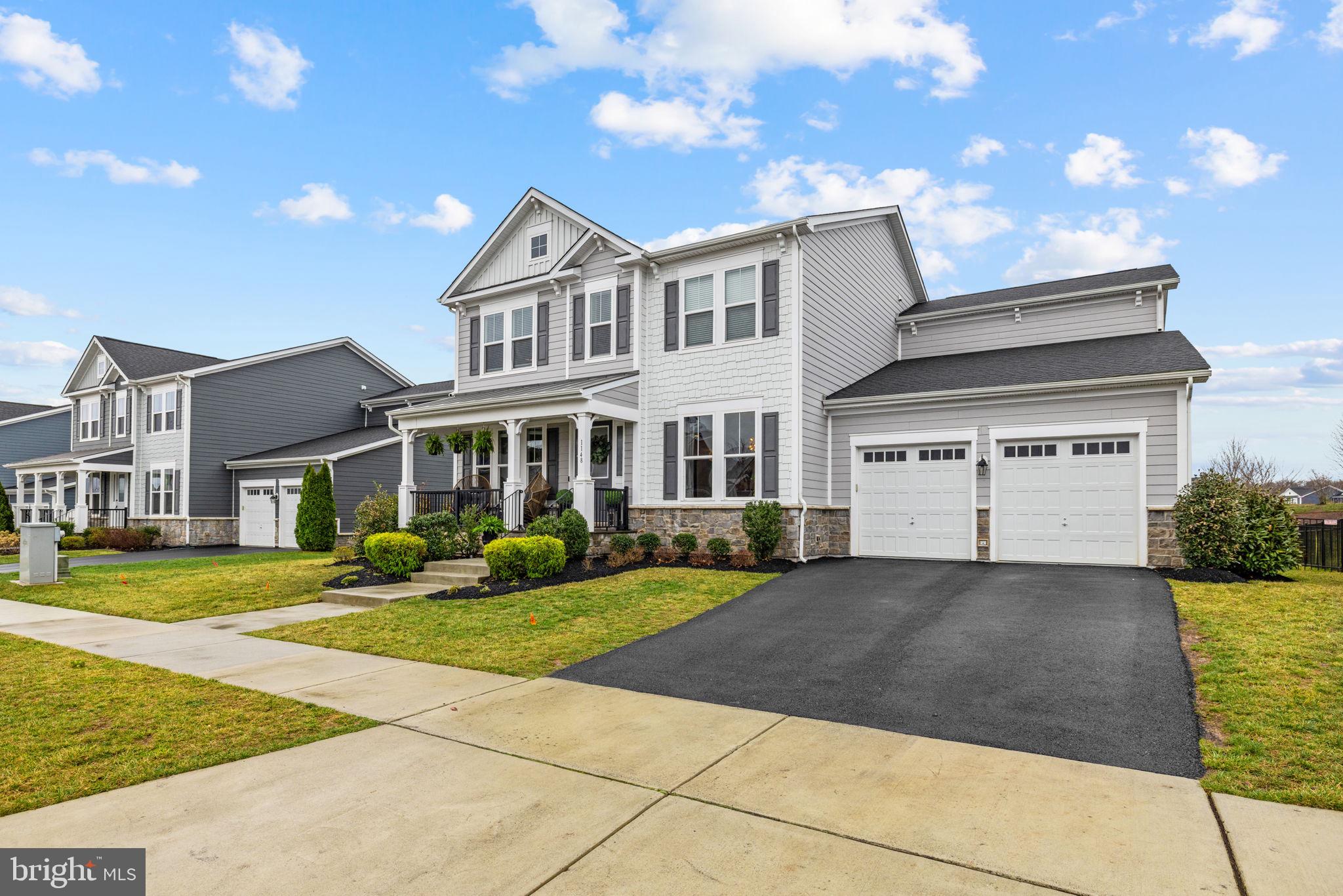 1148 ATHENA DRIVE SE