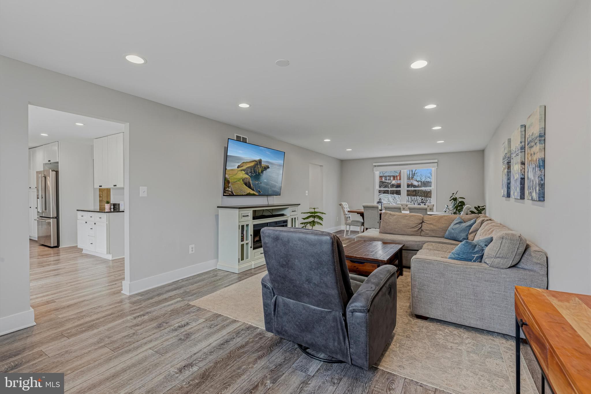 21804 WATSON ROAD