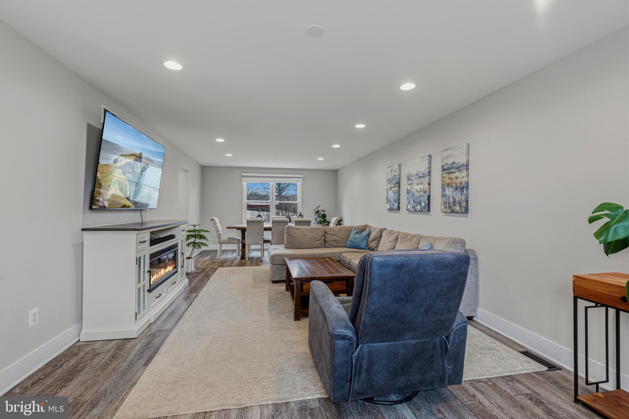 21804 WATSON ROAD