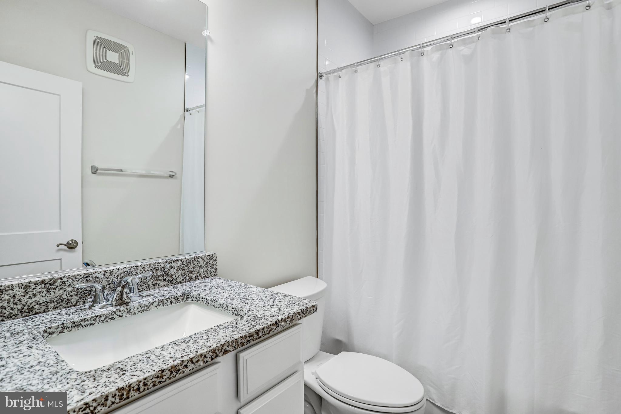 44499 WOLFHOUND SQUARE