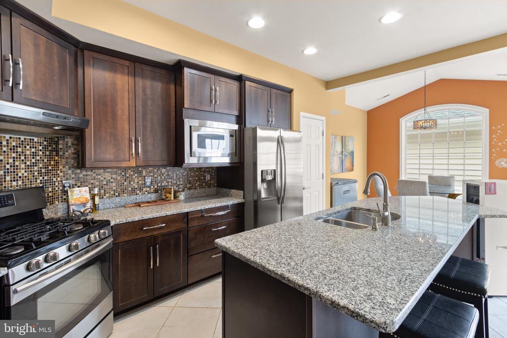 42496 LEGACY PARK DRIVE