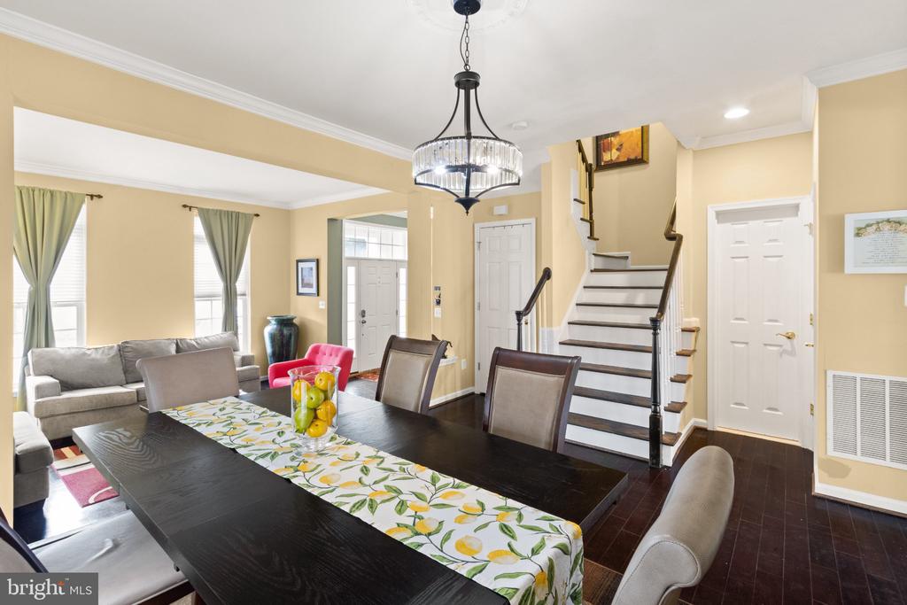 42496 LEGACY PARK DRIVE