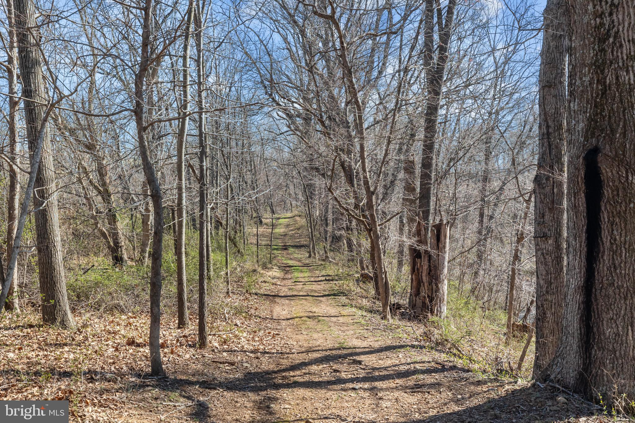 36025 SNICKERSVILLE TURNPIKE