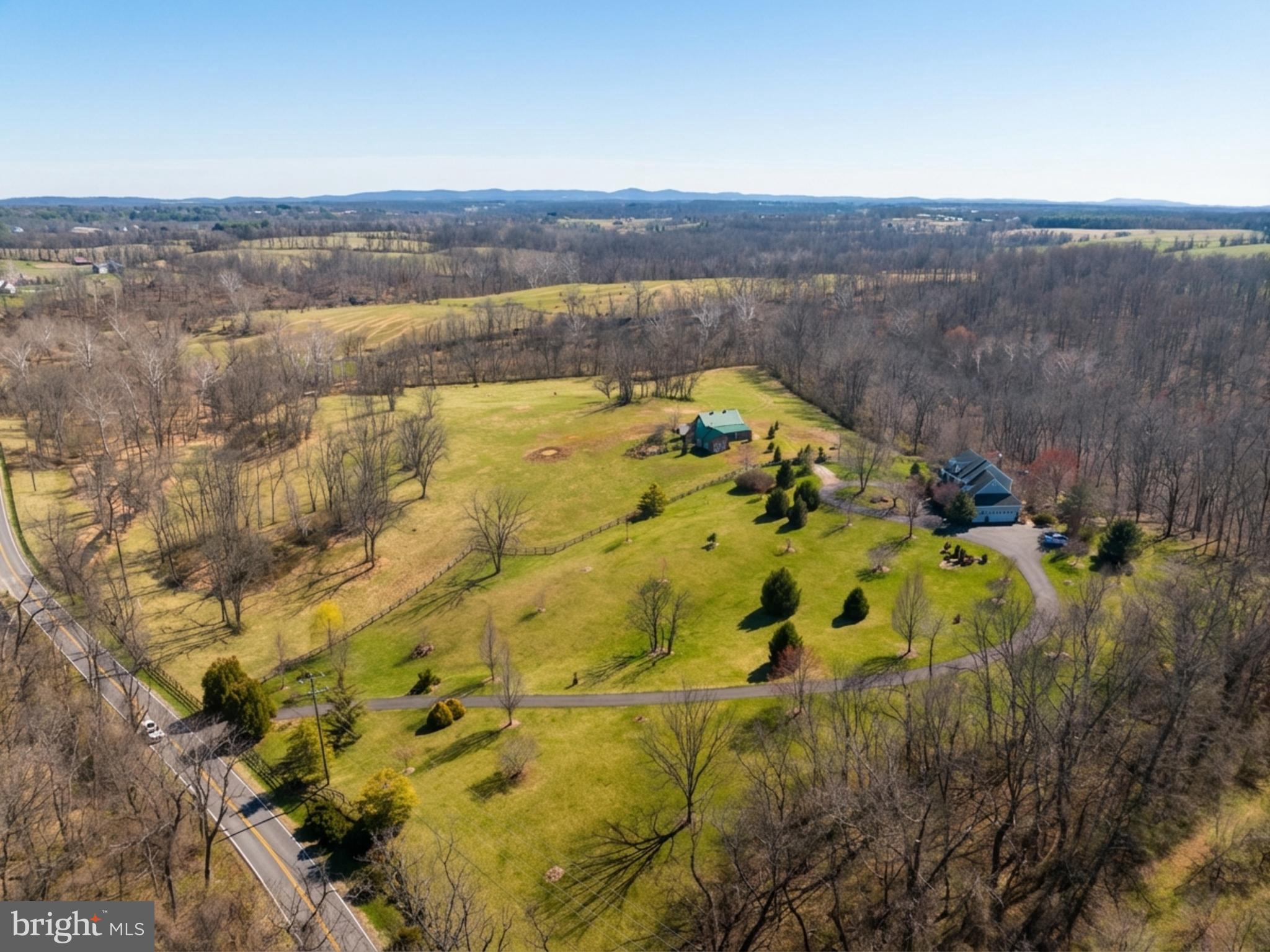 36025 SNICKERSVILLE TURNPIKE