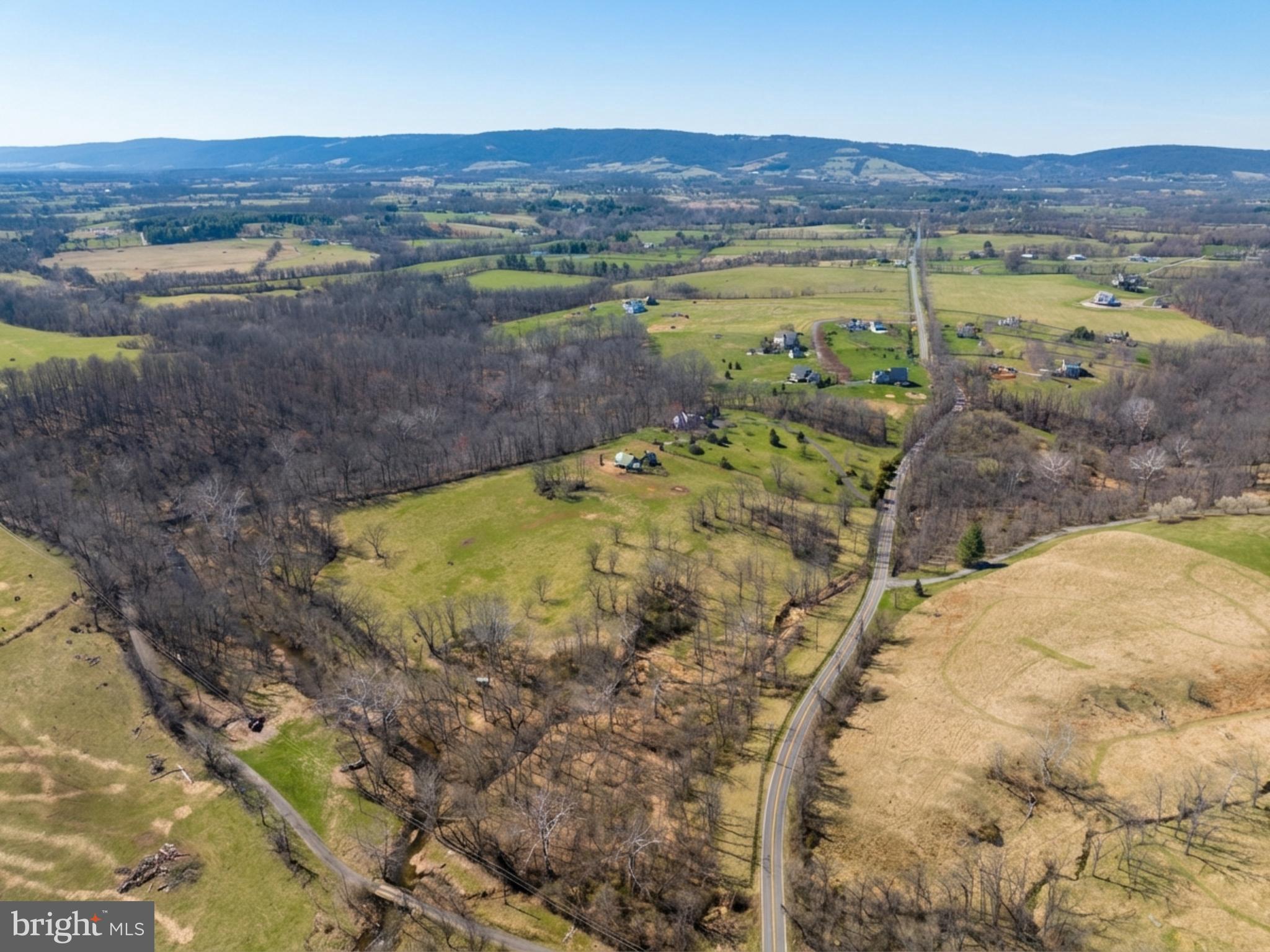 36025 SNICKERSVILLE TURNPIKE