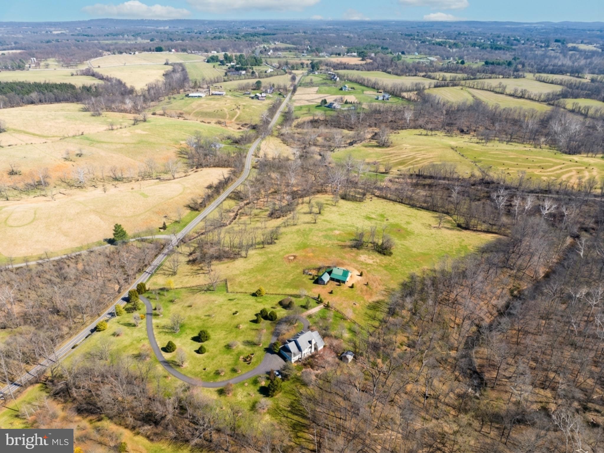 36025 SNICKERSVILLE TURNPIKE