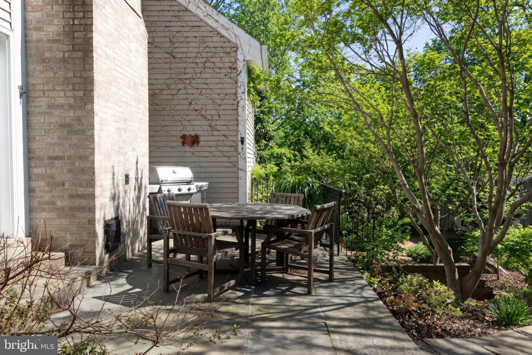 36025 SNICKERSVILLE TURNPIKE