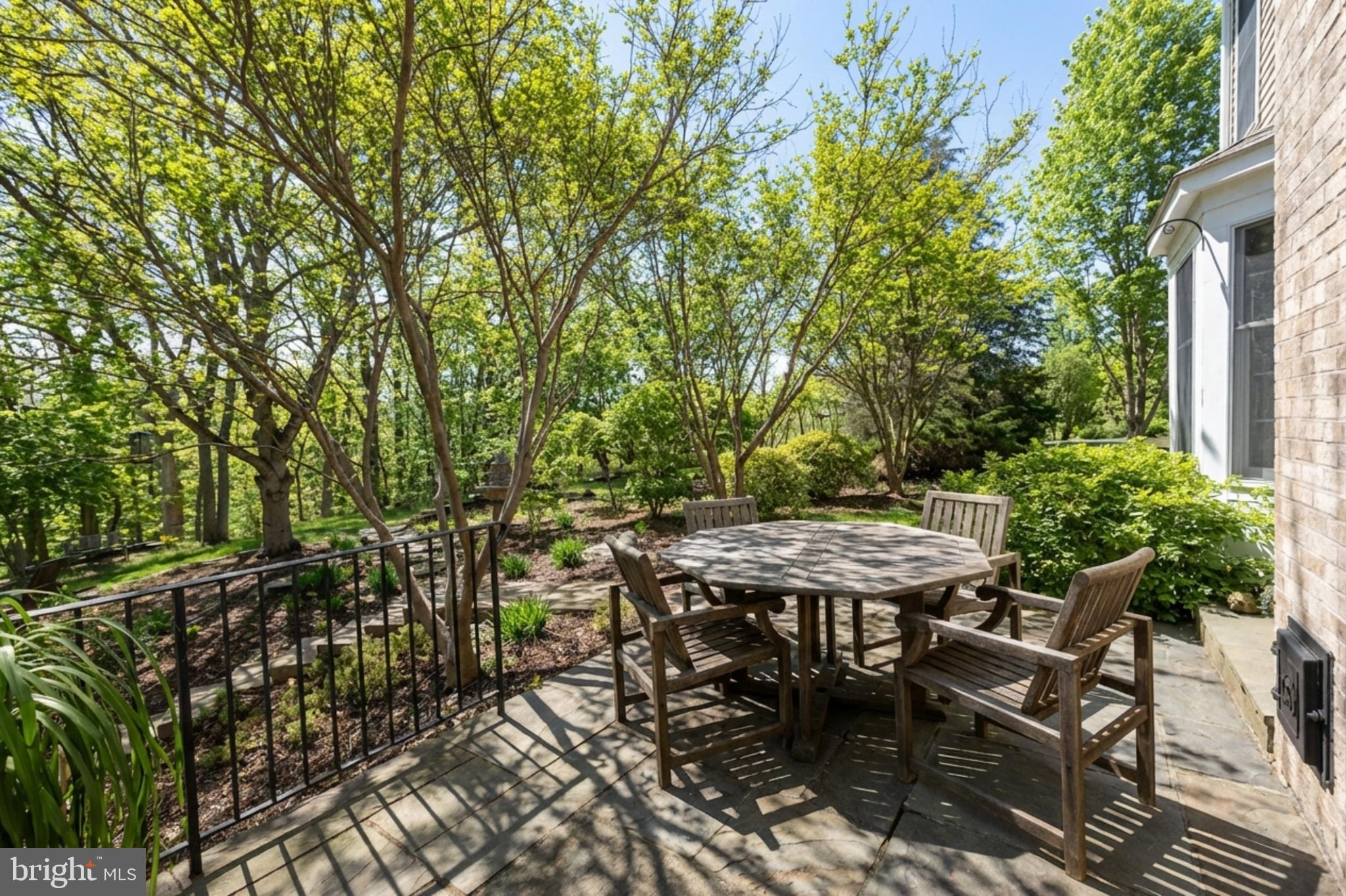 36025 SNICKERSVILLE TURNPIKE