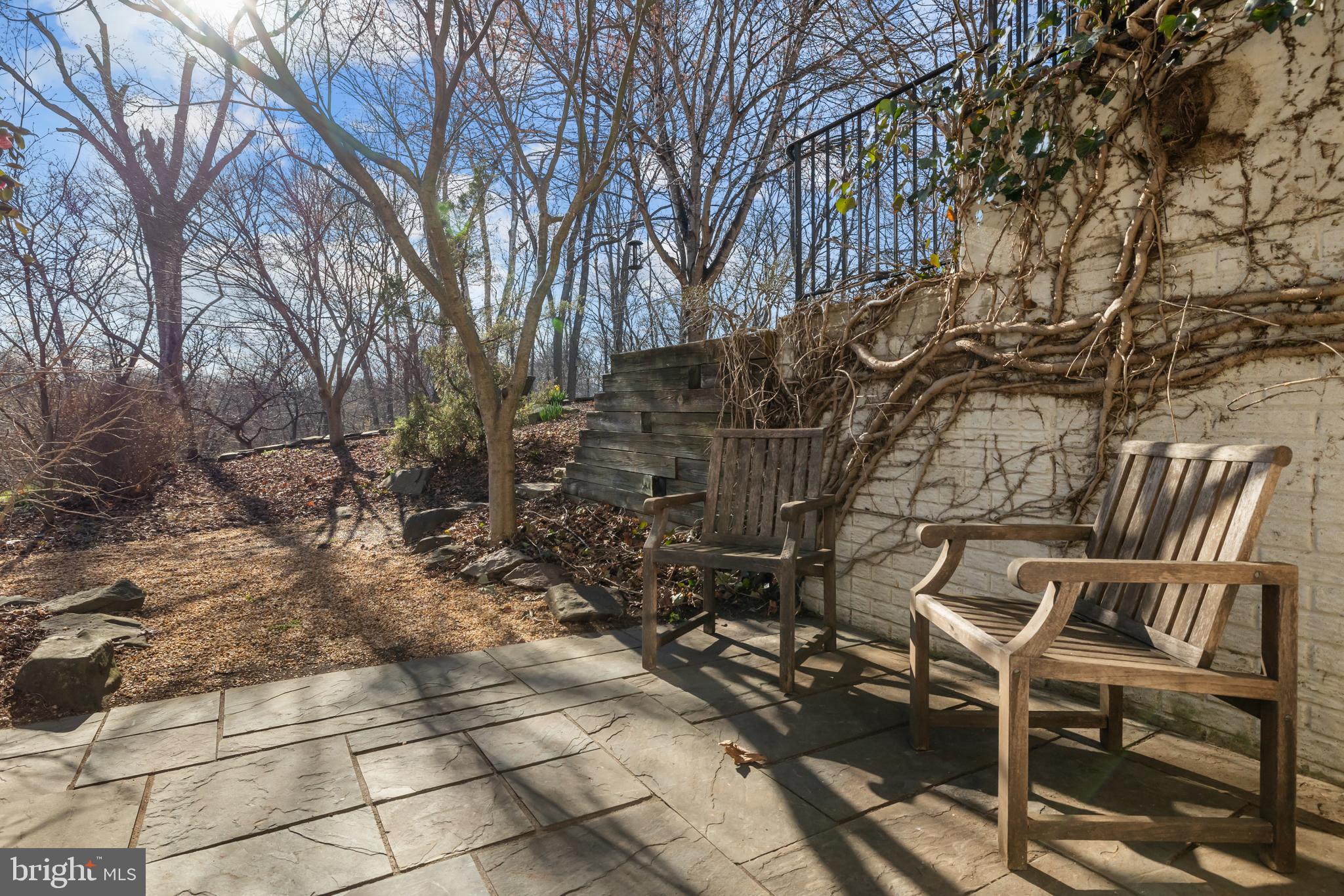 36025 SNICKERSVILLE TURNPIKE