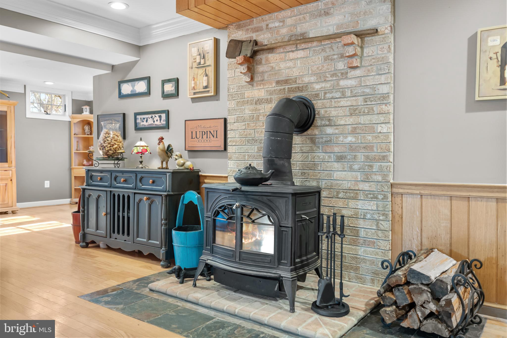 36025 SNICKERSVILLE TURNPIKE