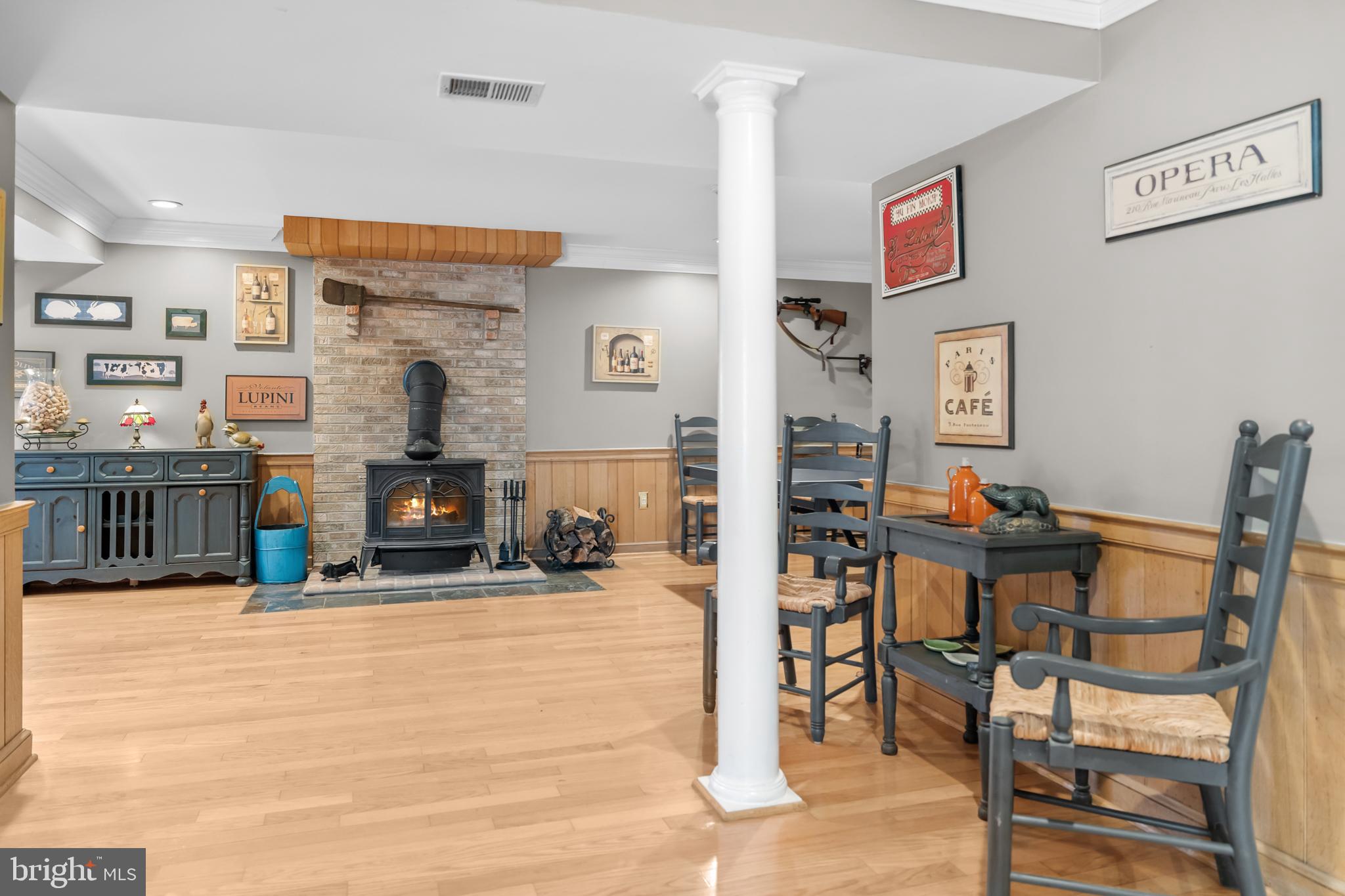 36025 SNICKERSVILLE TURNPIKE