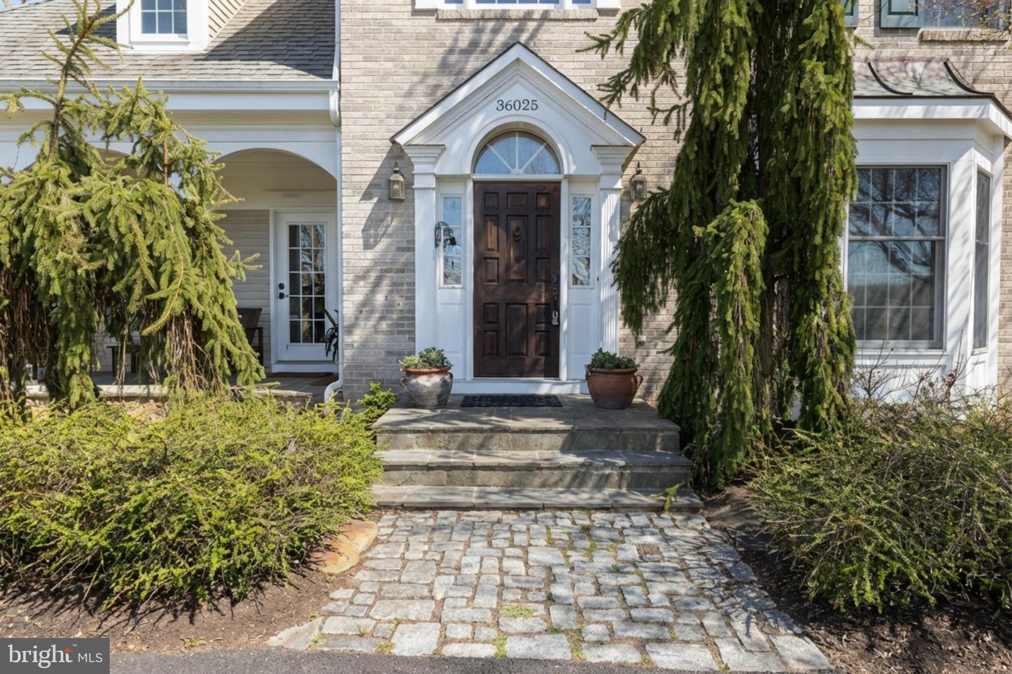 36025 SNICKERSVILLE TURNPIKE