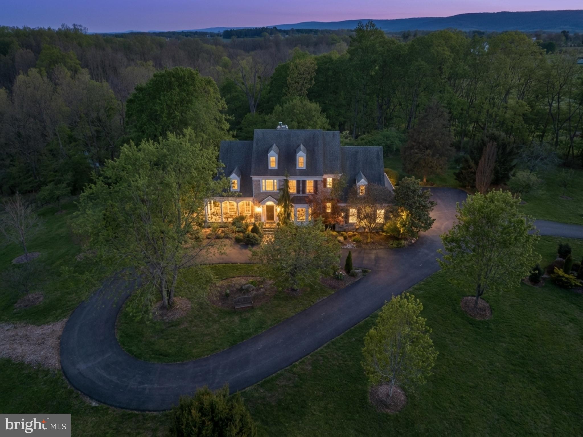 36025 SNICKERSVILLE TURNPIKE