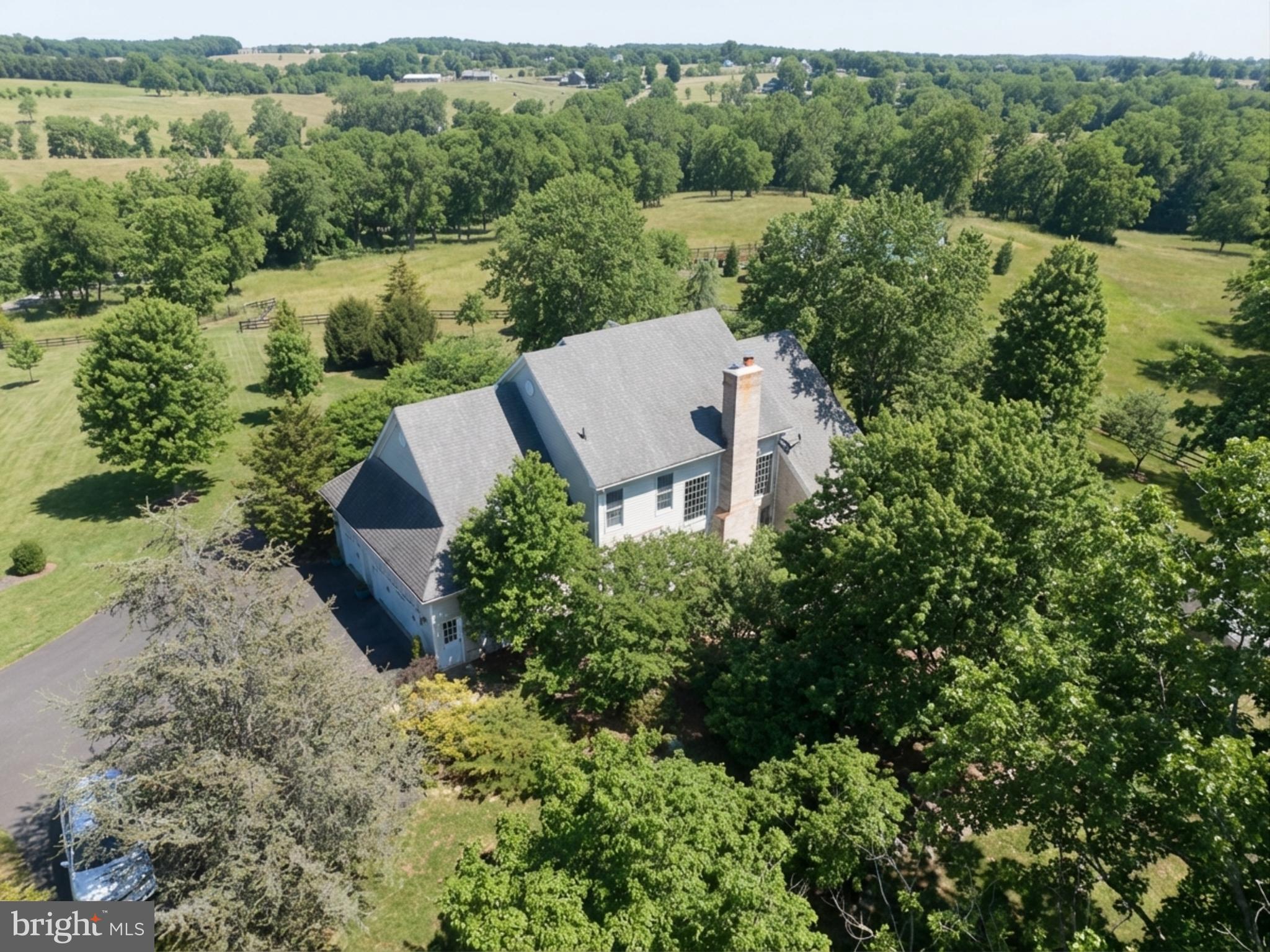 36025 SNICKERSVILLE TURNPIKE