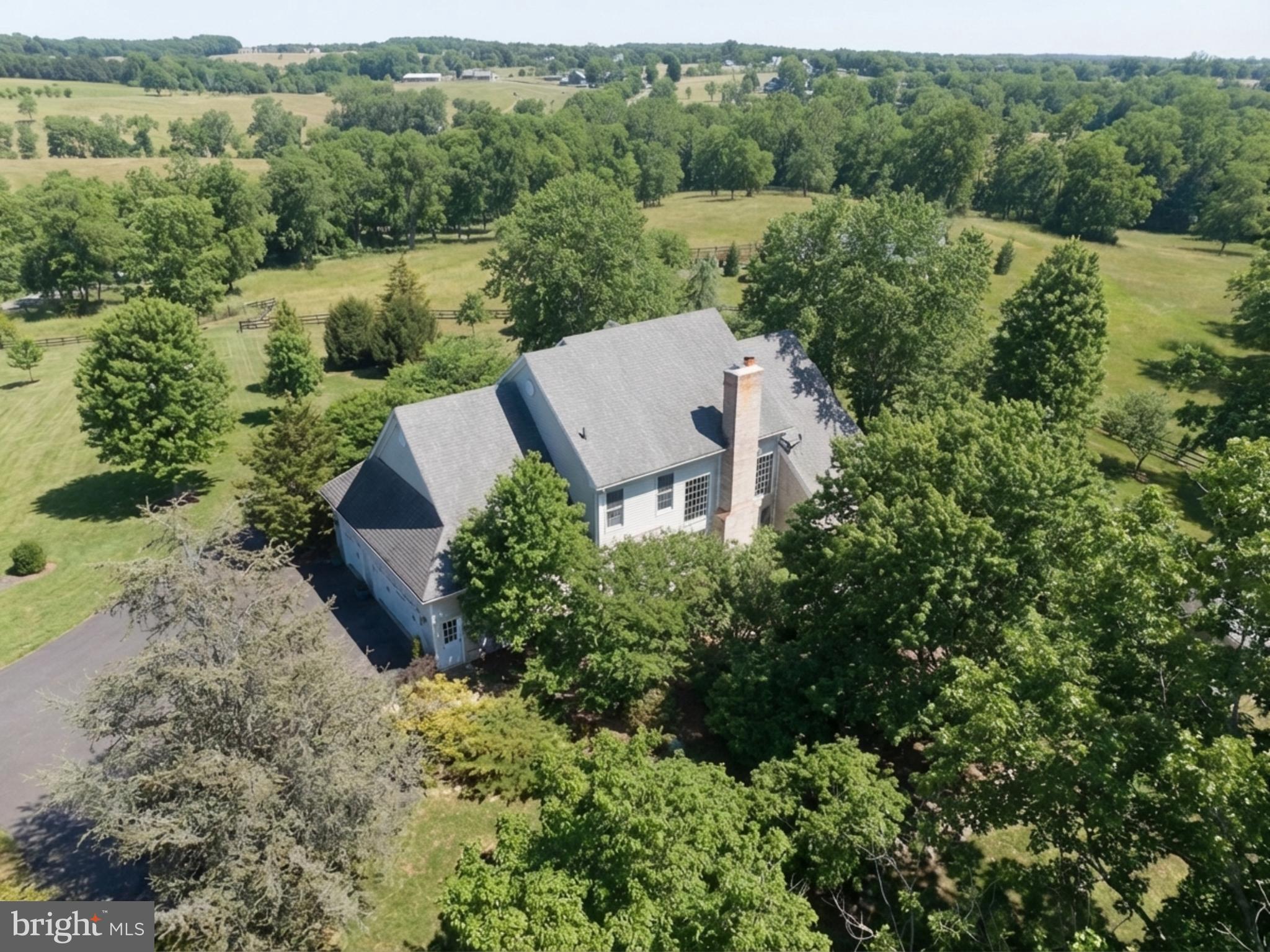 36025 SNICKERSVILLE TURNPIKE