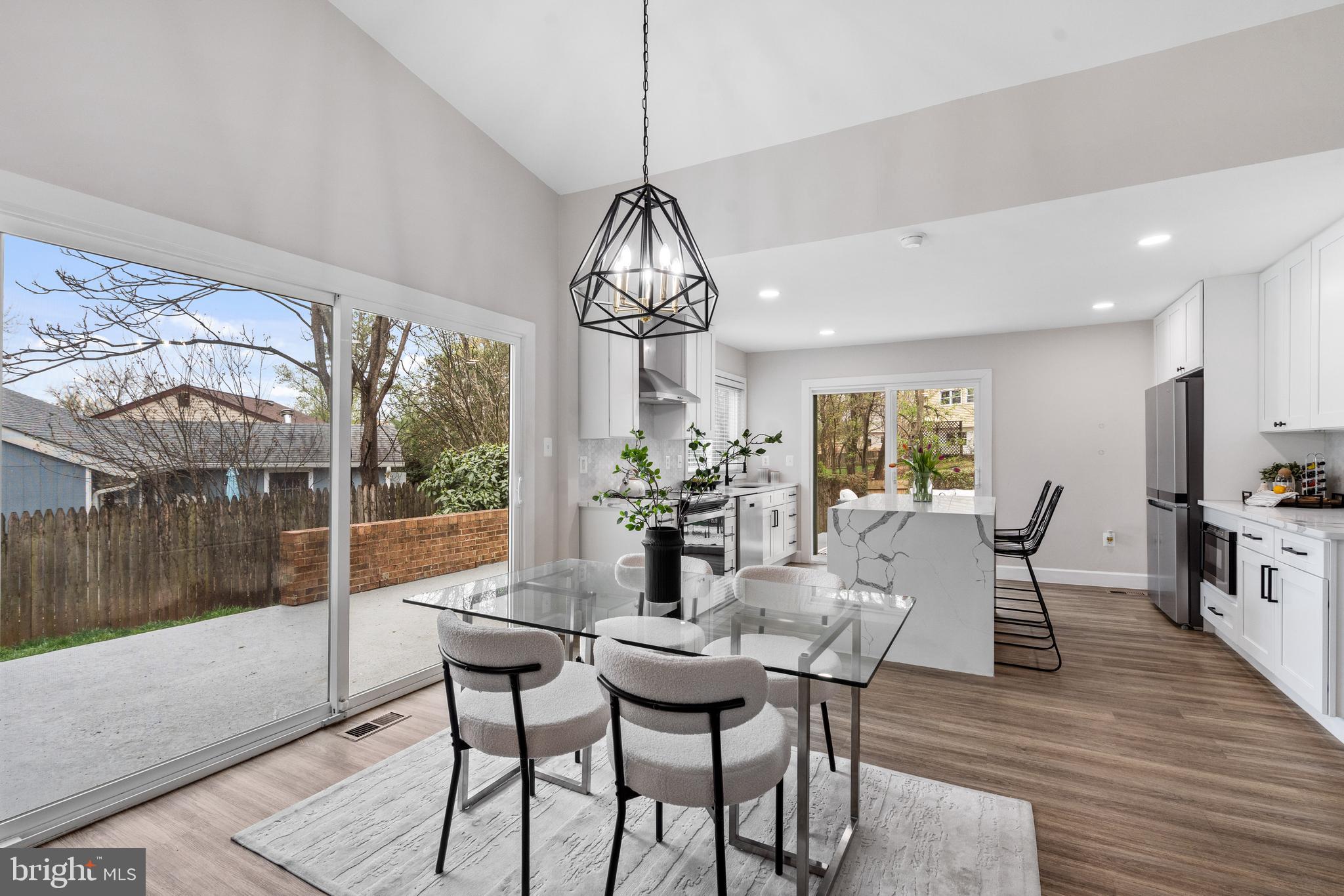 218 PENNY LANE