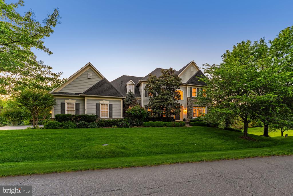 17111 NEEDLES COURT