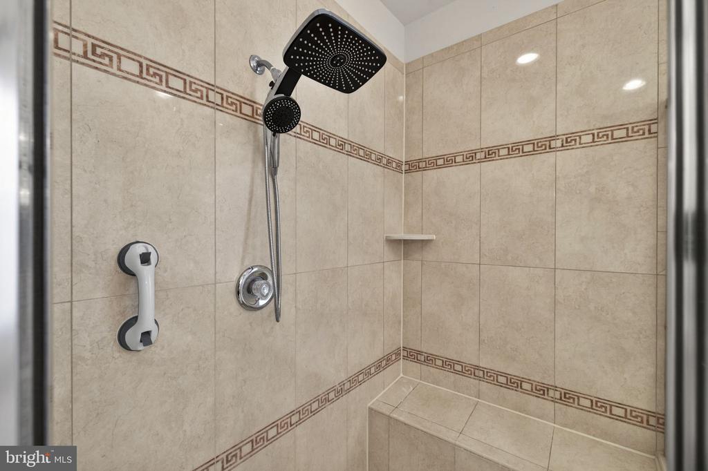 17111 NEEDLES COURT