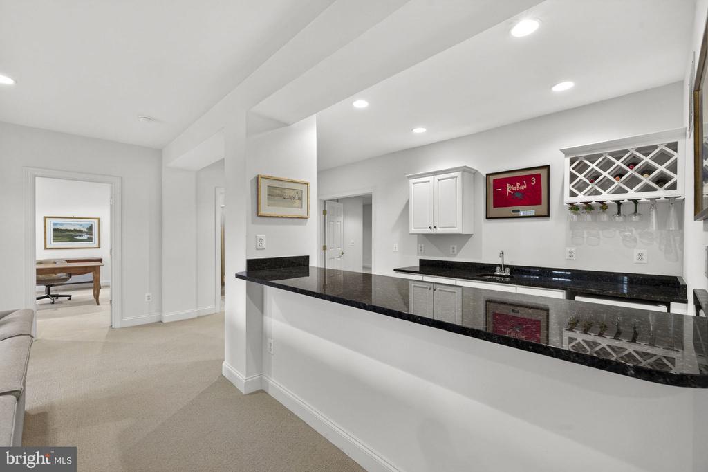 17111 NEEDLES COURT