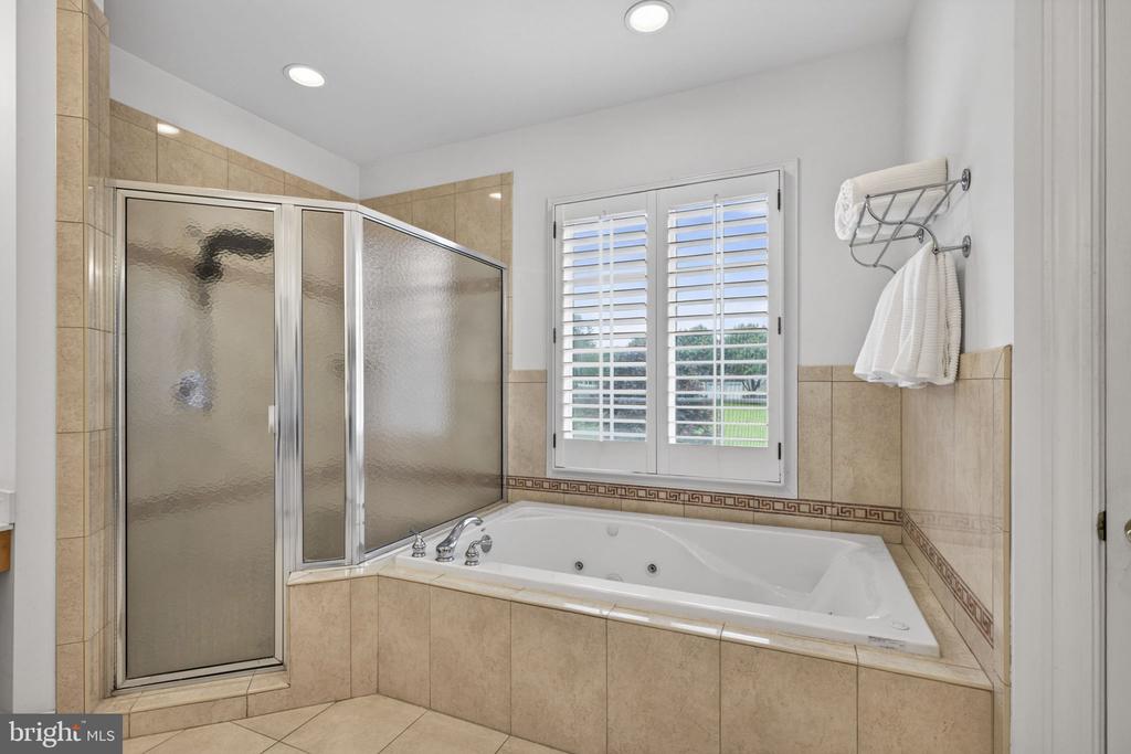 17111 NEEDLES COURT