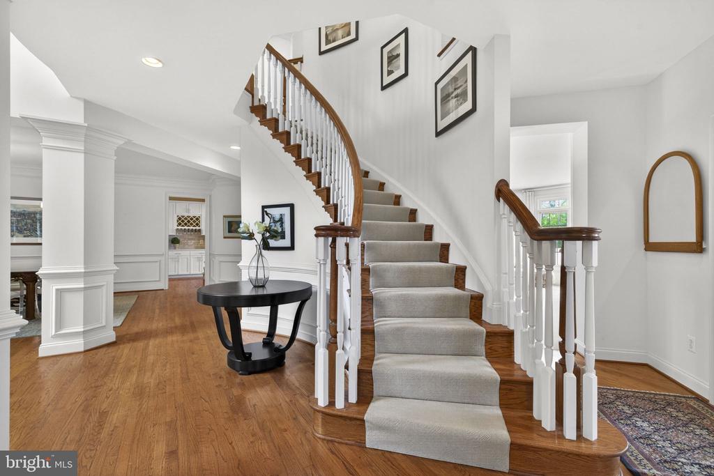 17111 NEEDLES COURT