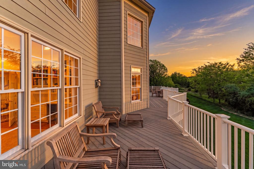 17111 NEEDLES COURT