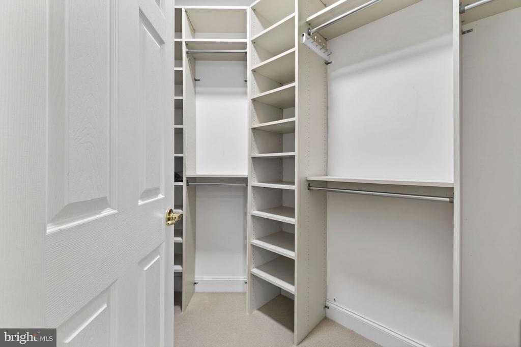 17111 NEEDLES COURT