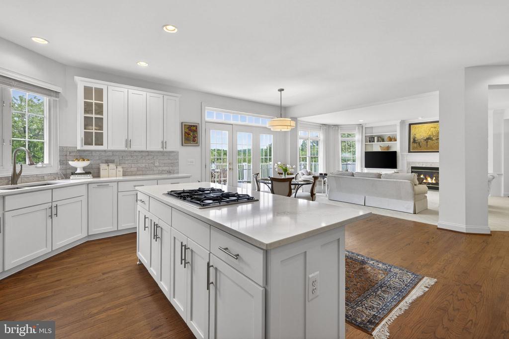 17111 NEEDLES COURT