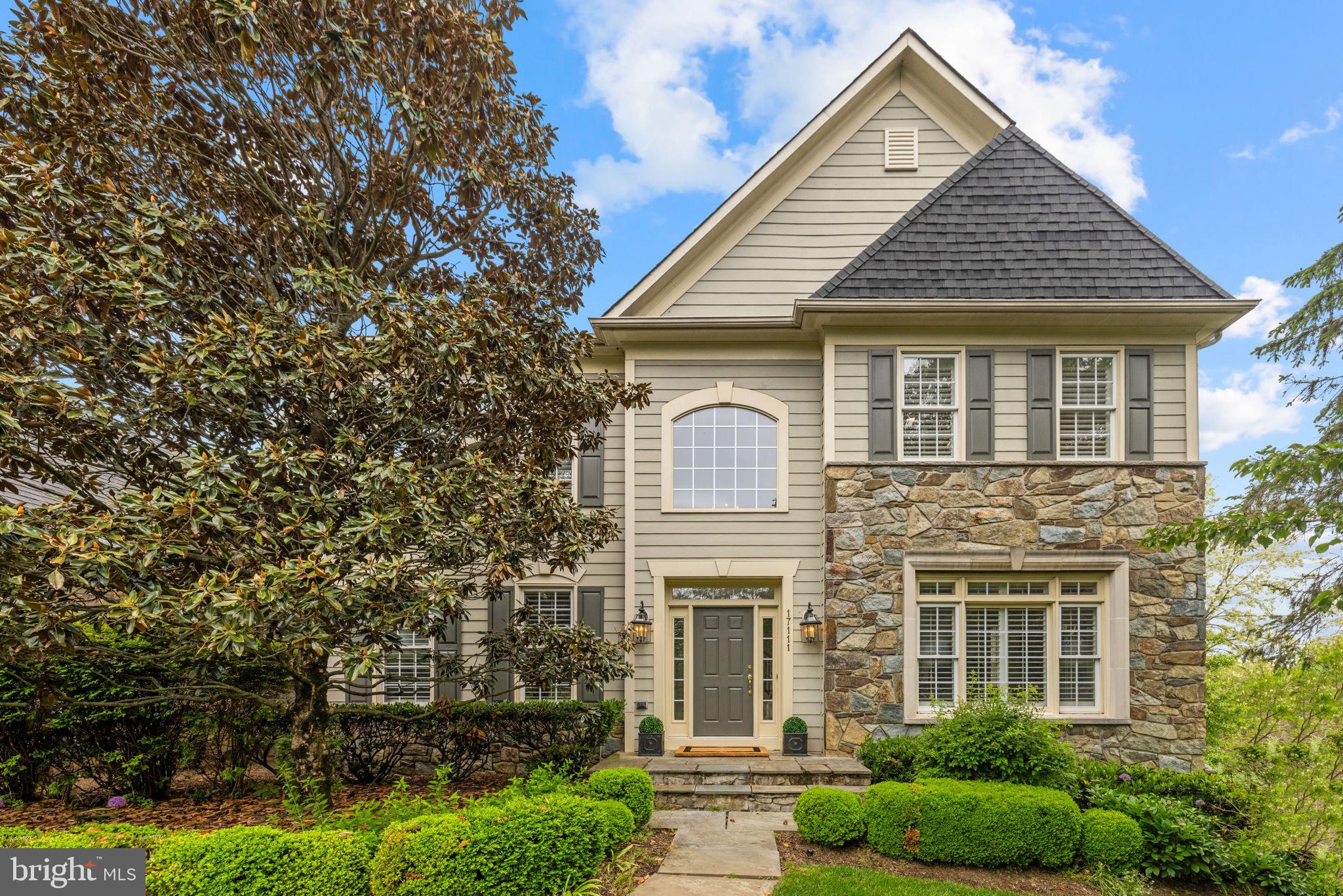 17111 NEEDLES COURT