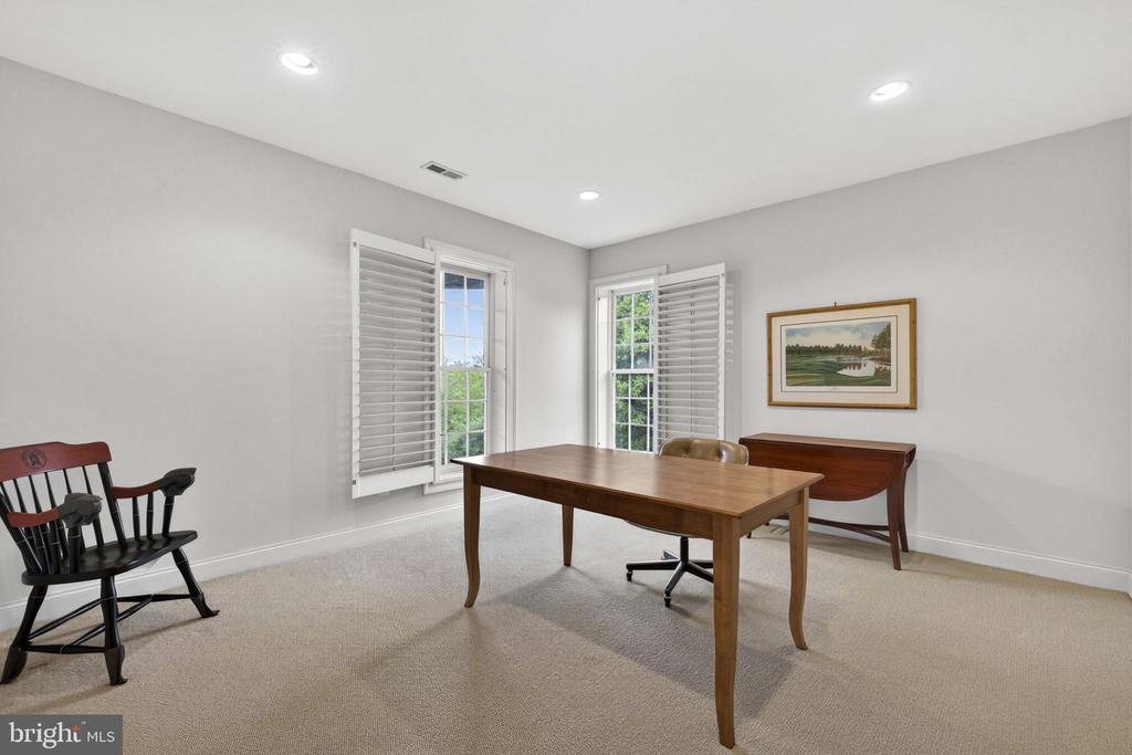 17111 NEEDLES COURT