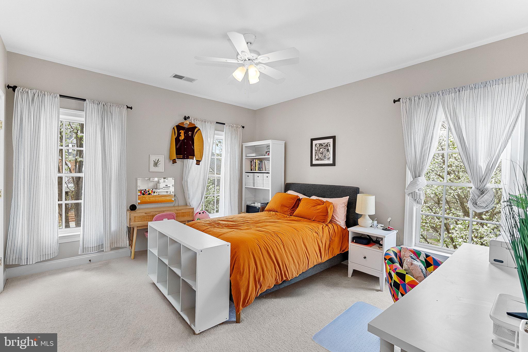 19130 STREAM CROSSING COURT