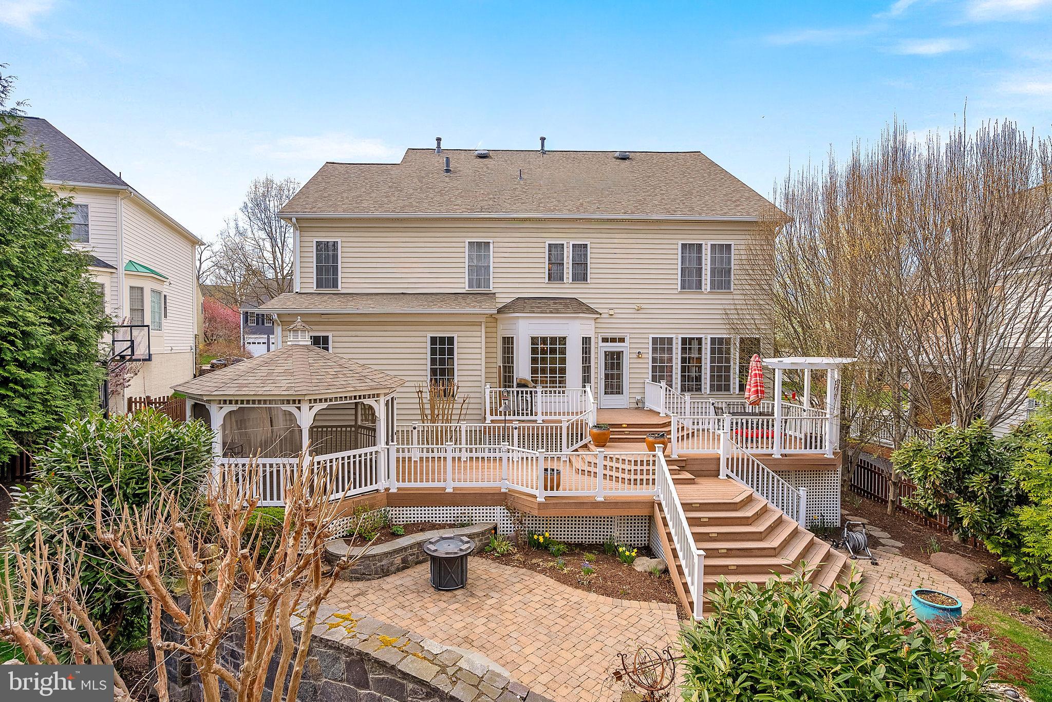 19130 STREAM CROSSING COURT