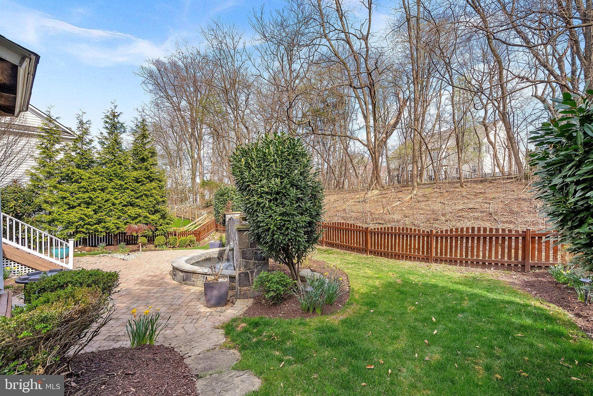 19130 STREAM CROSSING COURT