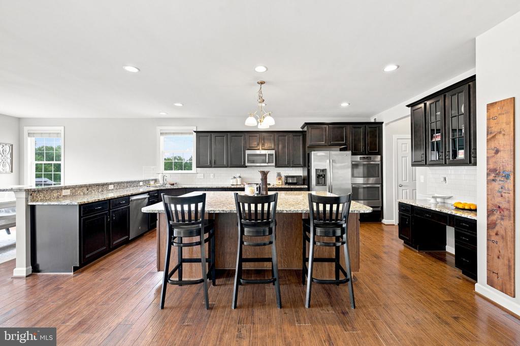 15169 CORONET PLACE