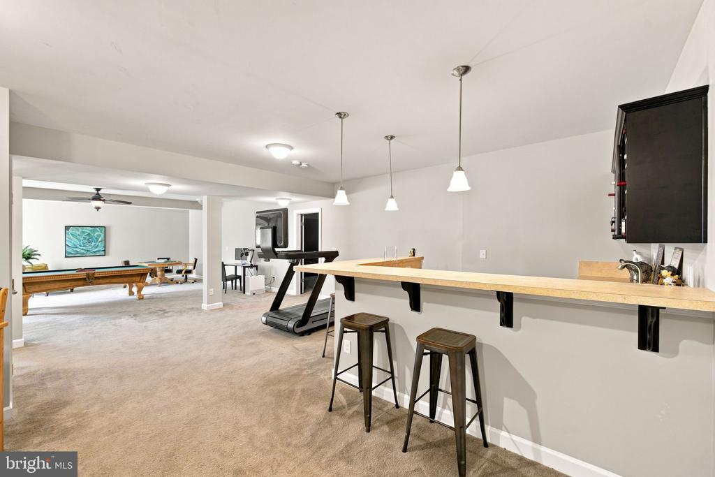 15169 CORONET PLACE