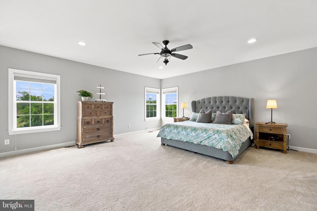 15169 CORONET PLACE