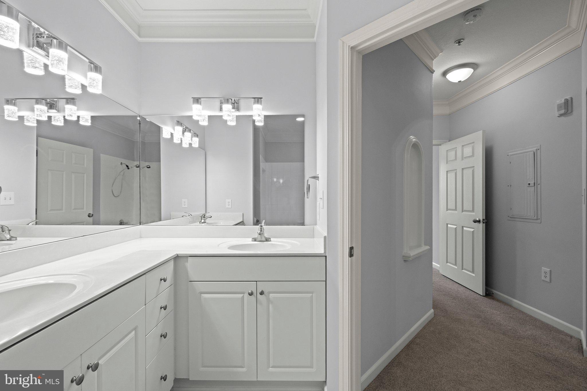 506 SUNSET VIEW TERRACE SE 302