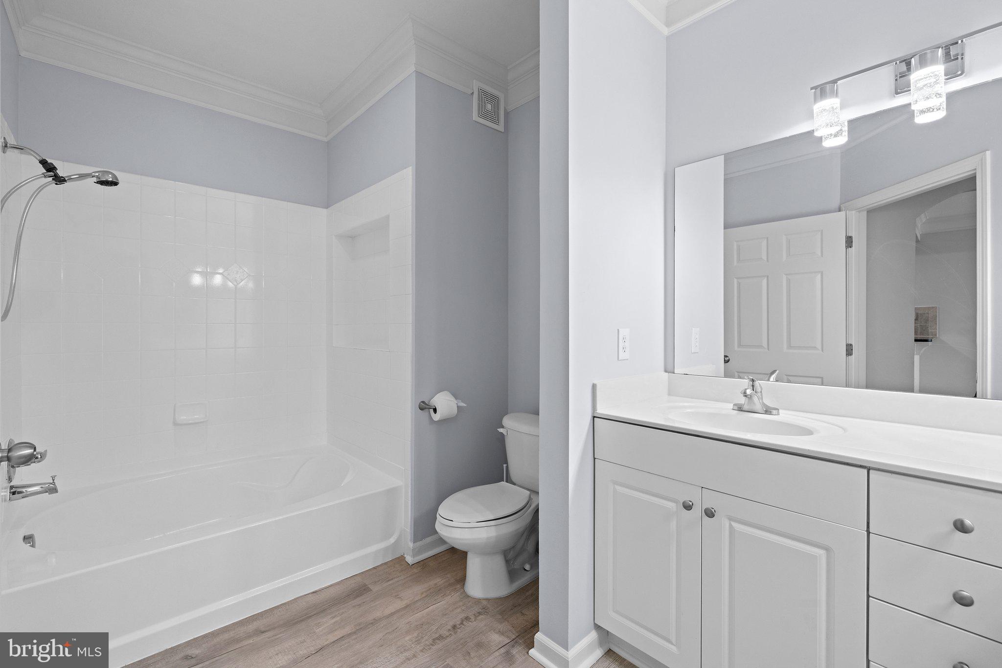 506 SUNSET VIEW TERRACE SE 302