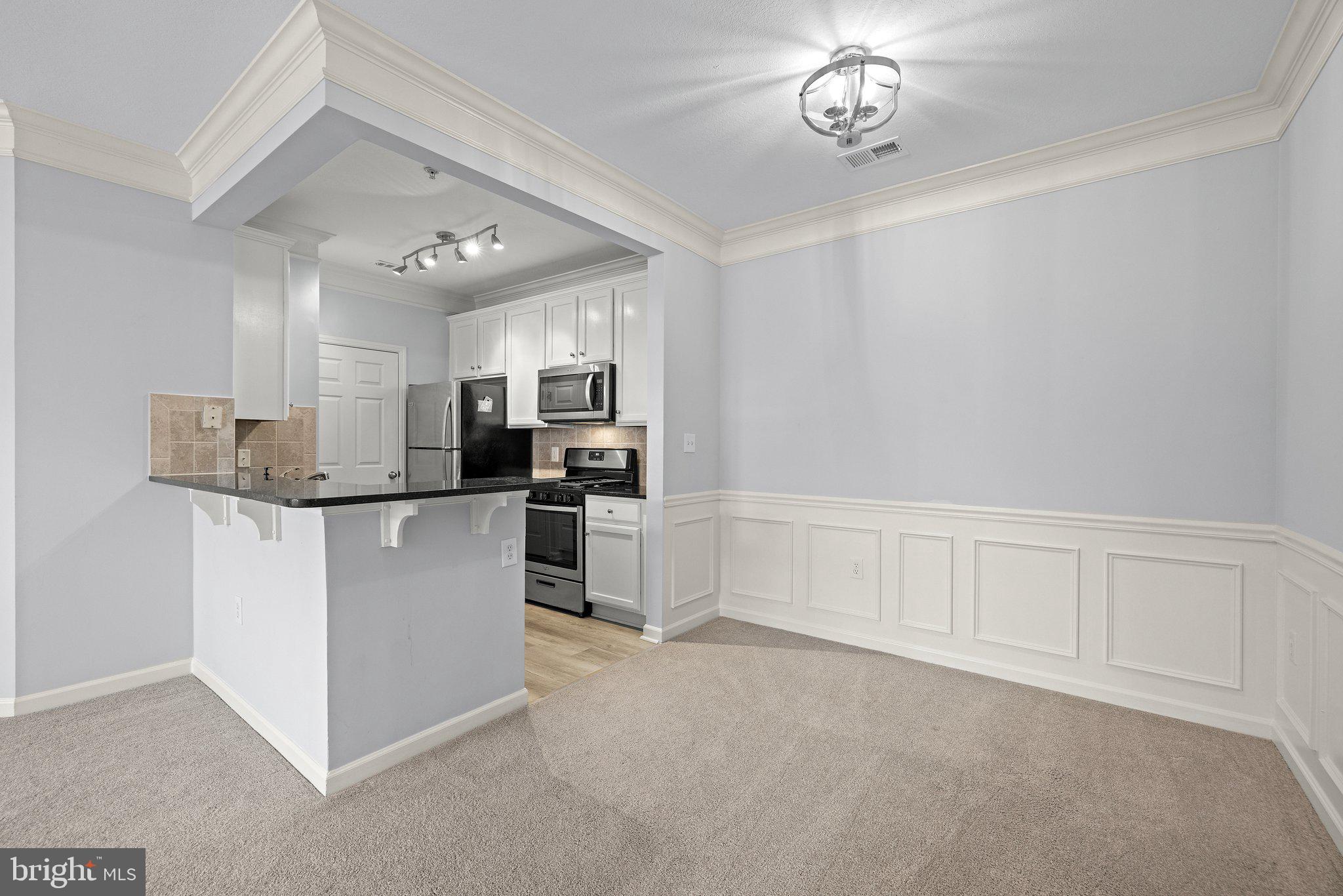 506 SUNSET VIEW TERRACE SE 302