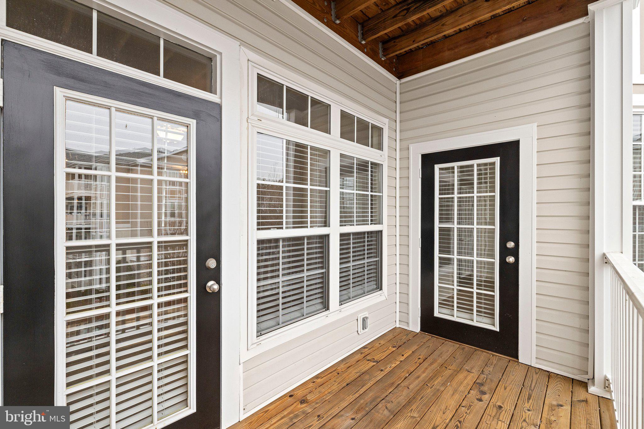 506 SUNSET VIEW TERRACE SE 302