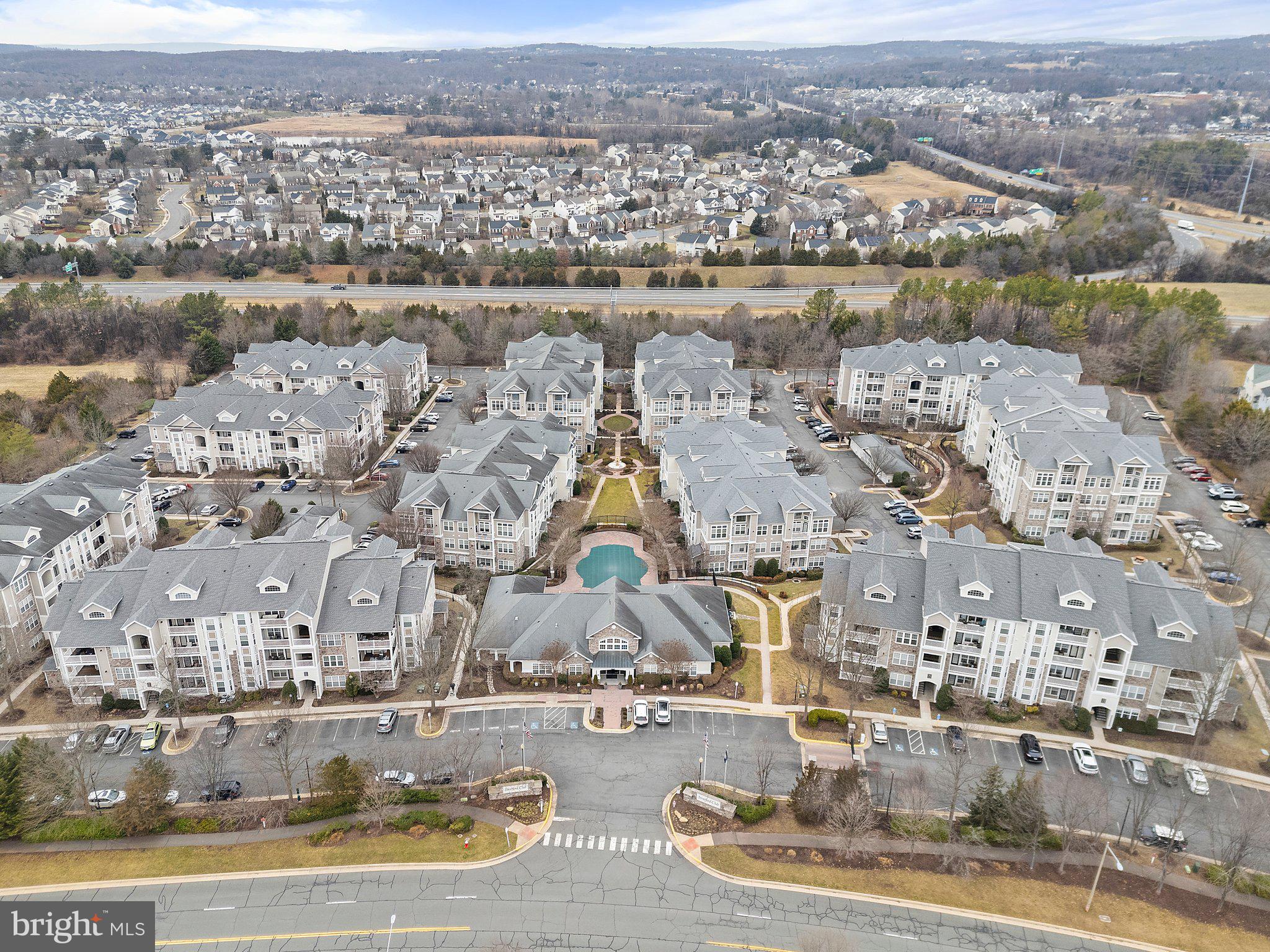 506 SUNSET VIEW TERRACE SE 302