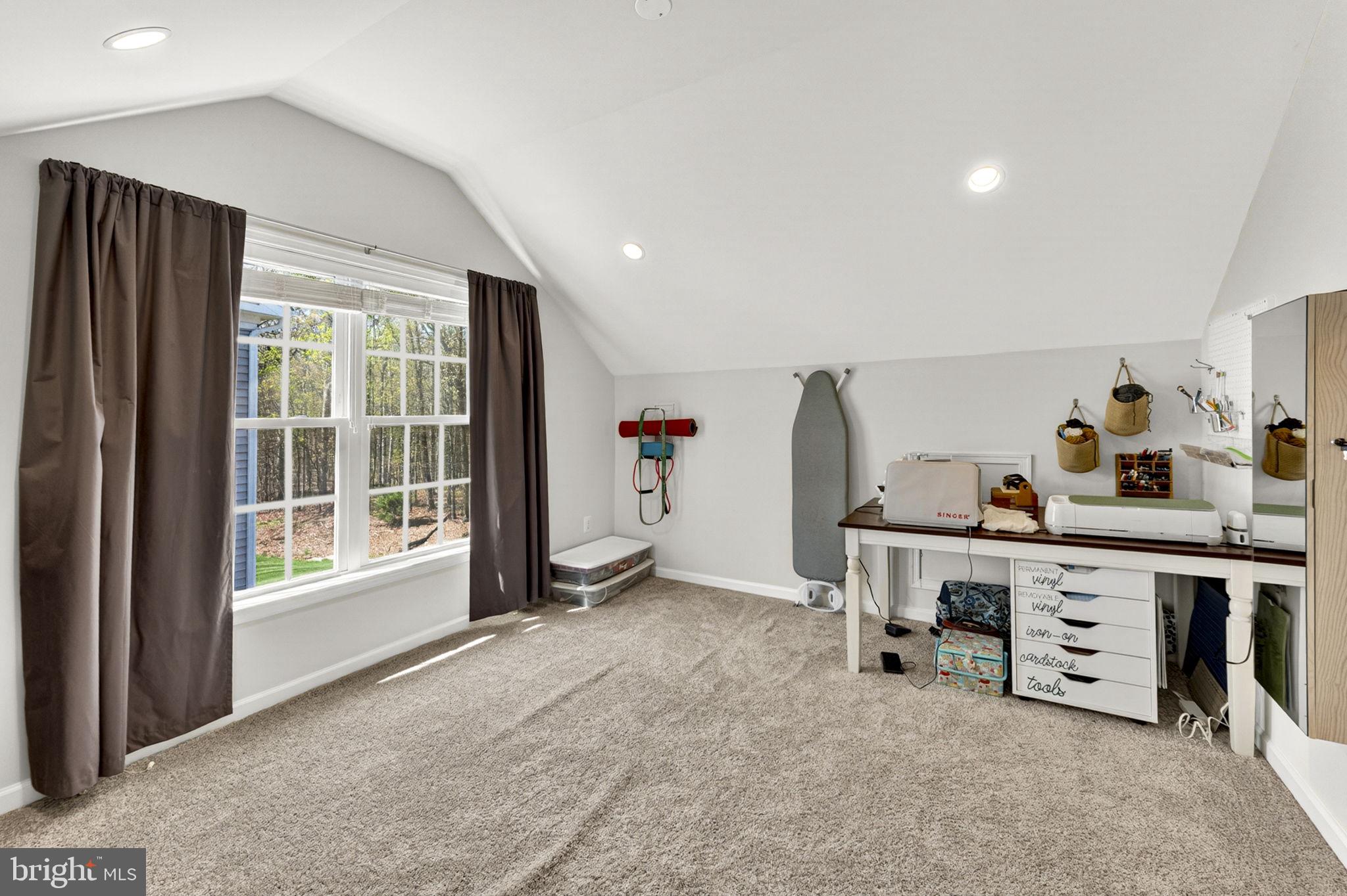 41182 TURTLE DOVE CIRCLE