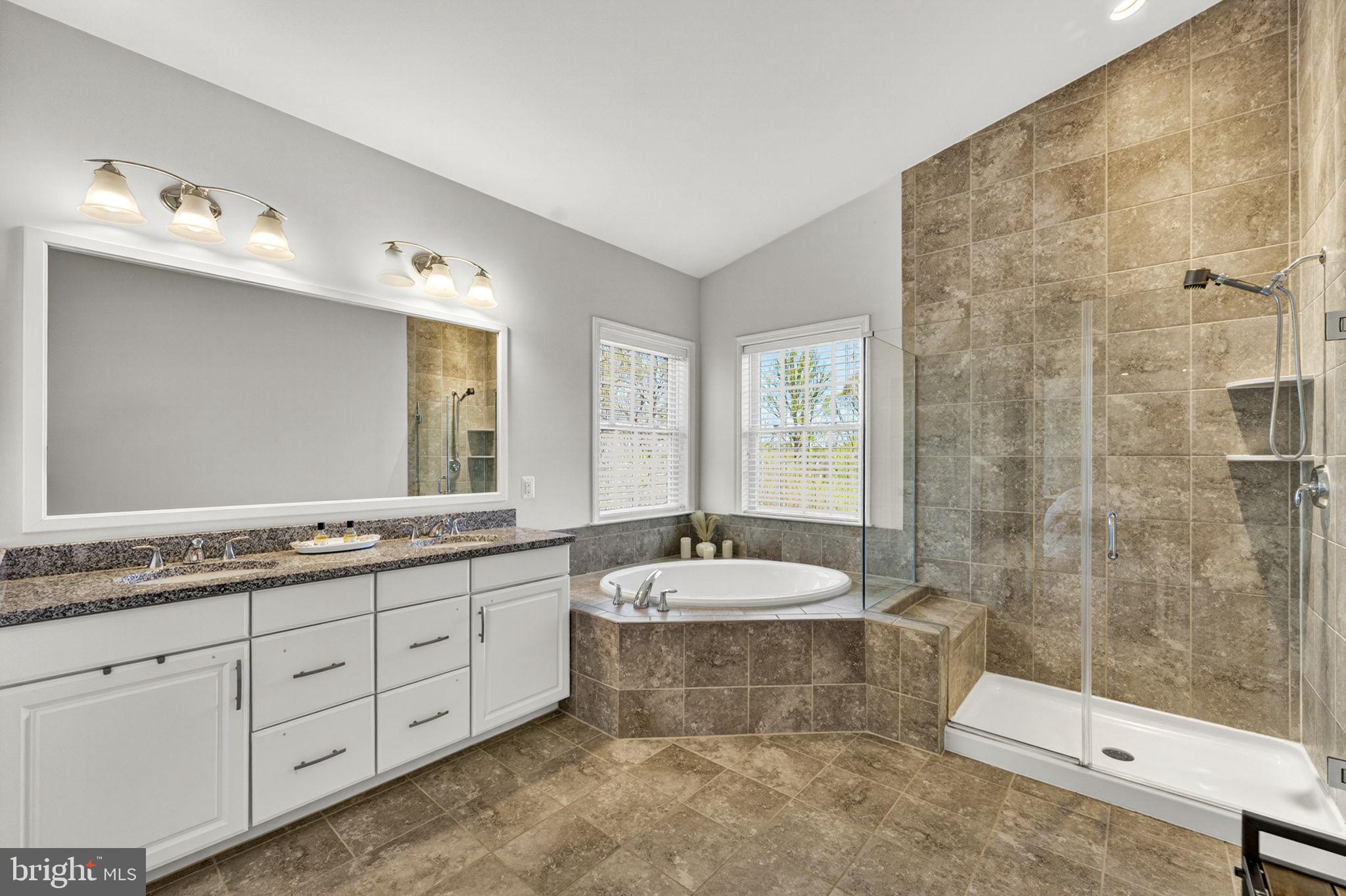 41182 TURTLE DOVE CIRCLE