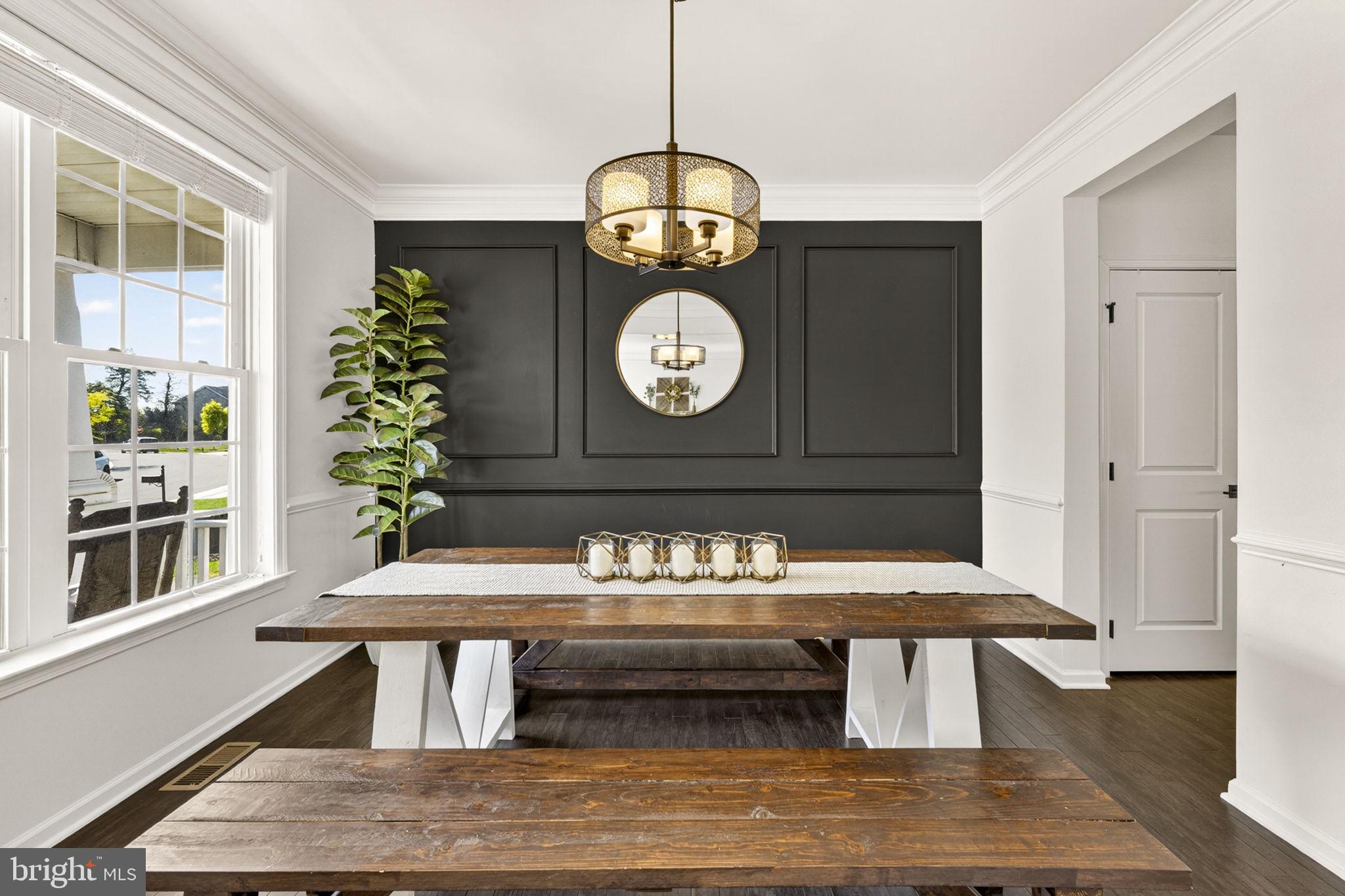 41182 TURTLE DOVE CIRCLE