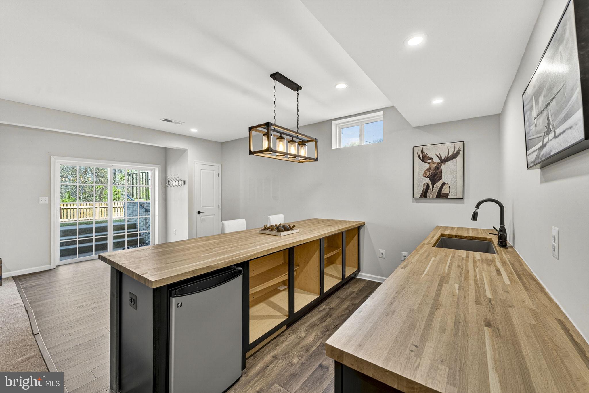 41182 TURTLE DOVE CIRCLE